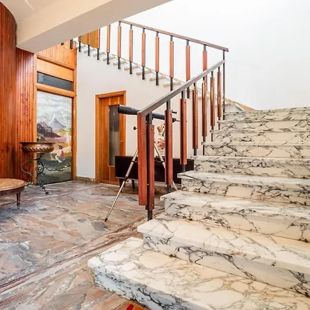 Apartment Lovely X5 W/ Terrace & Private Parking *